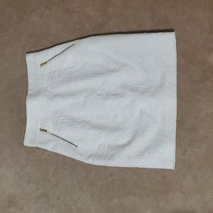 H&M White pencil skirts